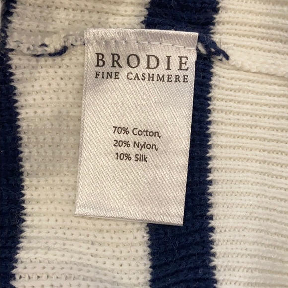 Brodie Cashmere : Whispers By Brodie Delta V - Picture 4 of 4